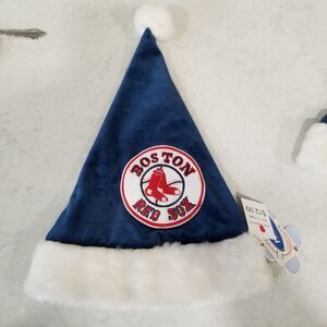 boston red sox forever collectables  santa hat nwt licensed child sized